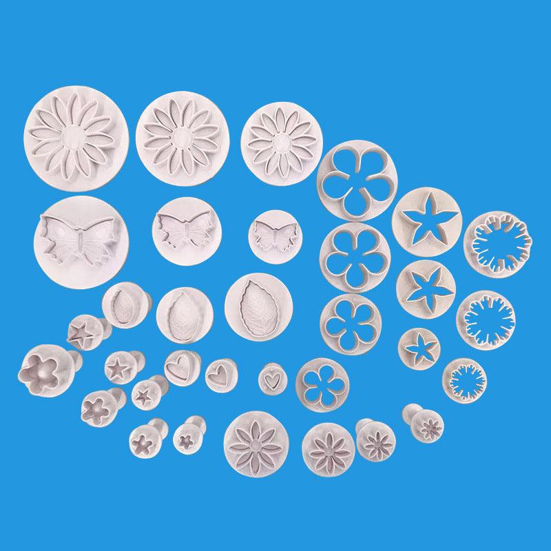 33 piece set of molds and decorating tools durable plastics, high temperature resistant safe