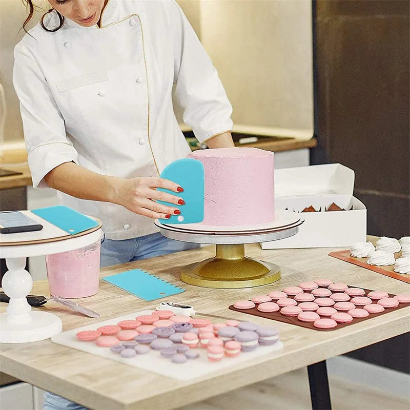 Silicone Piping Bags and Tips Set Cake DIY Decorating Kit  Pastry Baking tools, reuseable
