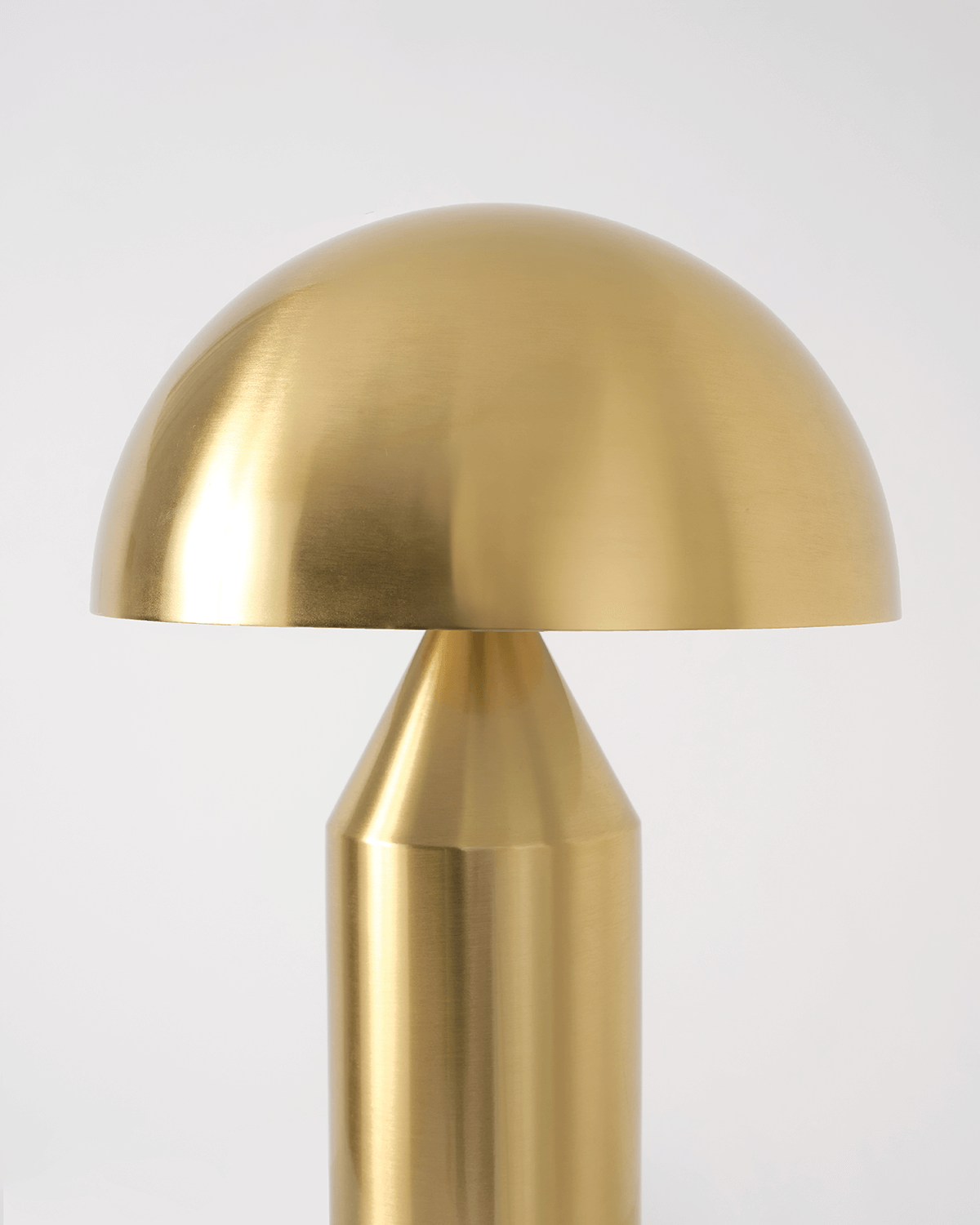 Venus Table Lamp elegant 2 different finishes