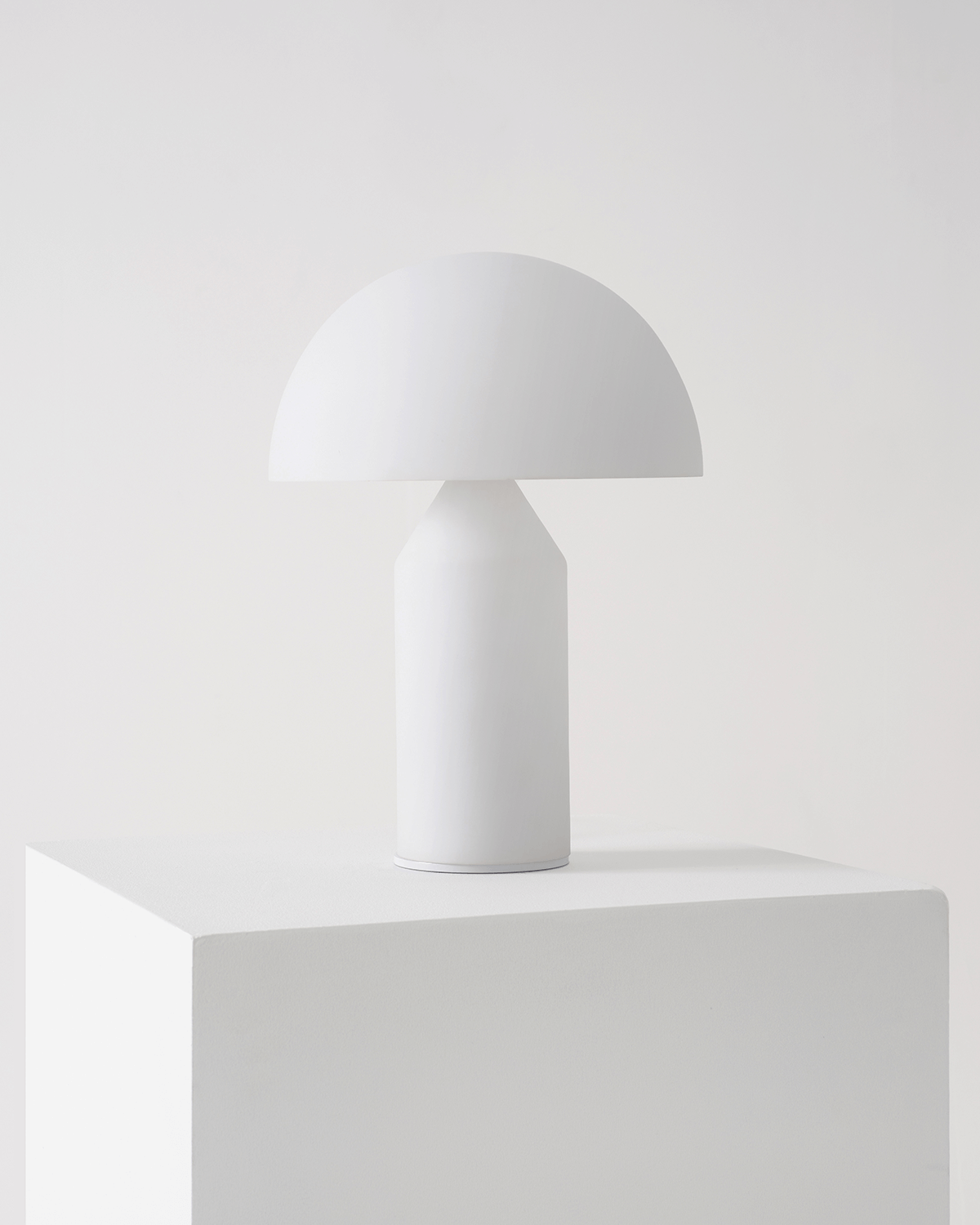Venus Table Lamp elegant 2 different finishes
