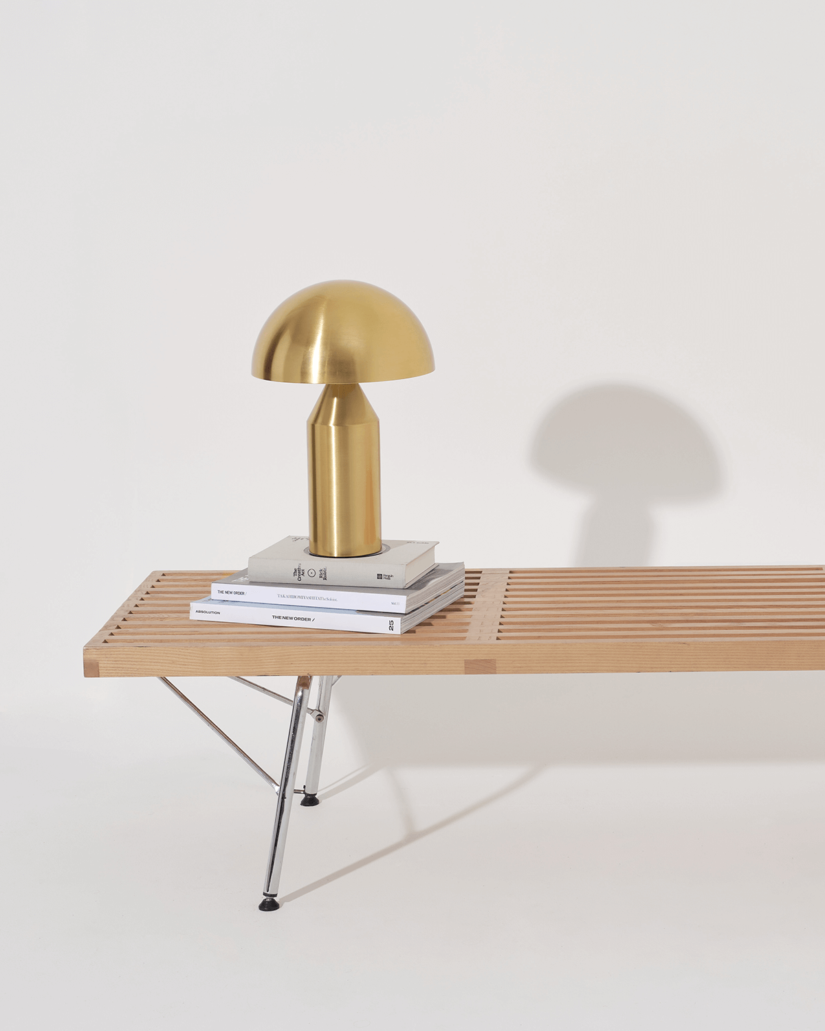 Venus Table Lamp elegant 2 different finishes