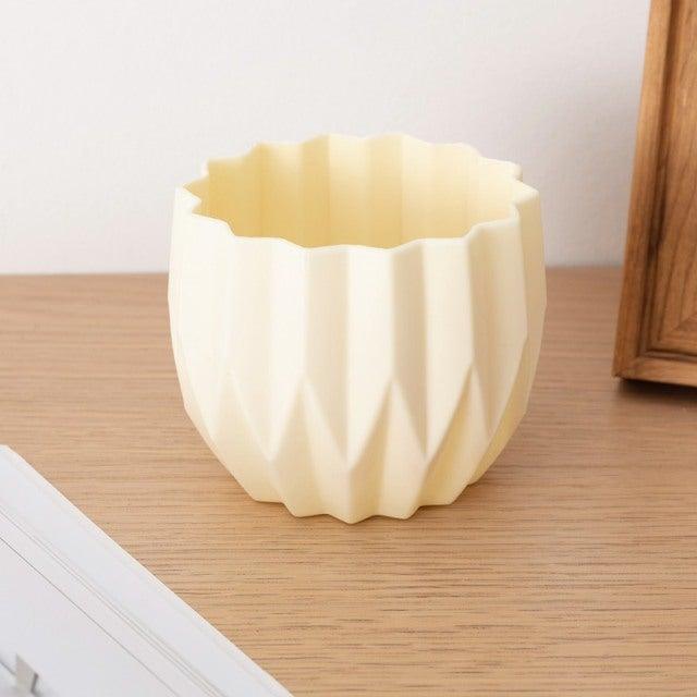Modern Artificial Floral Plastic Vase Ceramic looking Flower Pot